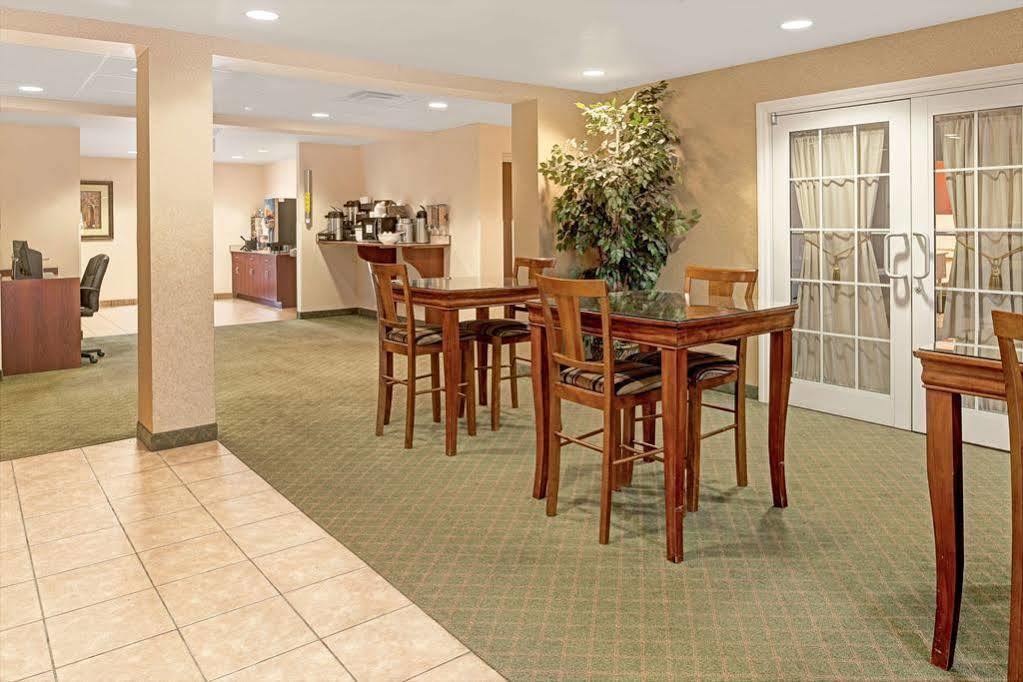 Microtel Inn & Suites By Wyndham Bellevue Zewnętrze zdjęcie